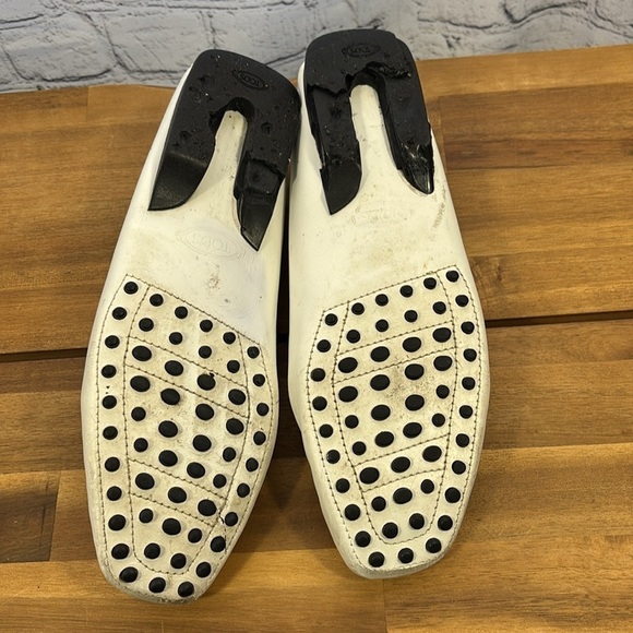TOD’S White and Tan Driving Shoes Size 38.5 / 8.5 - Picture 8 of 8